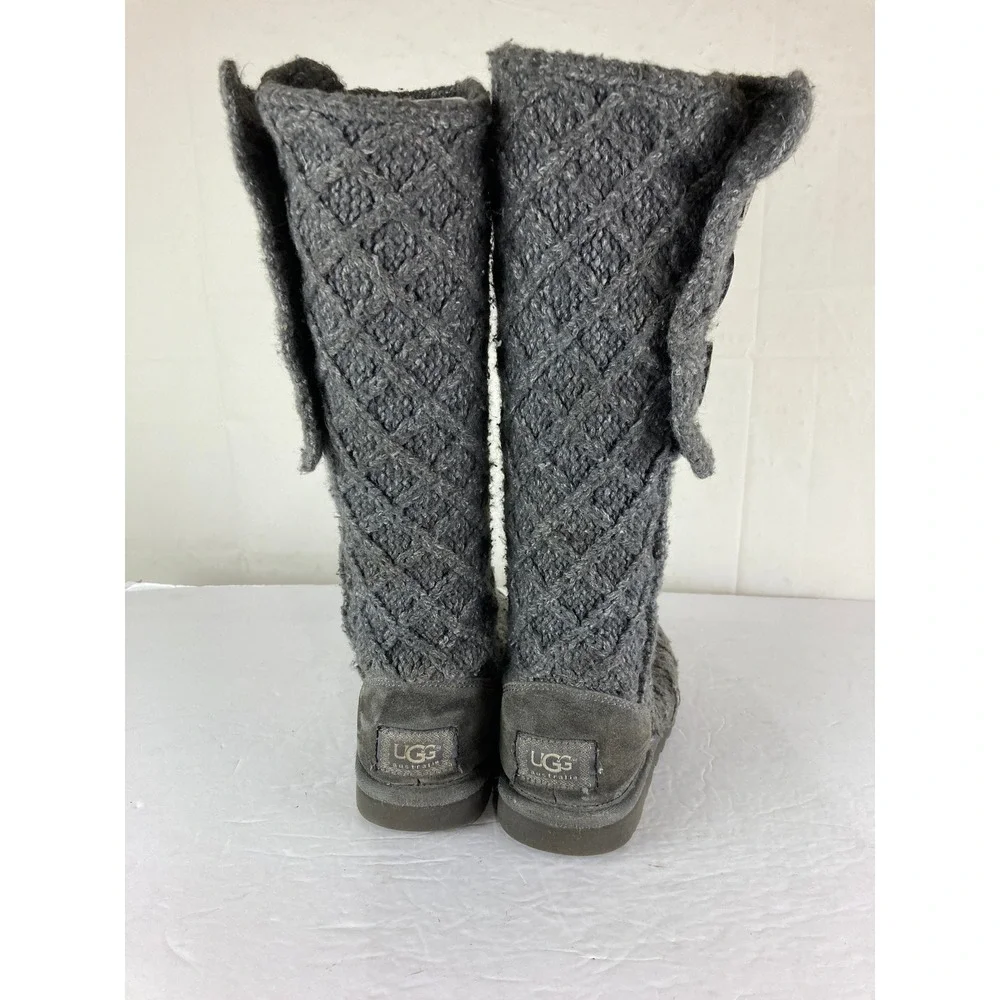 UGG Lattice Cardy Tall Knit Boots Womens 9 Grey Cable Knit Button